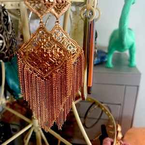 Kendra Scott rose gold chandelier earrings